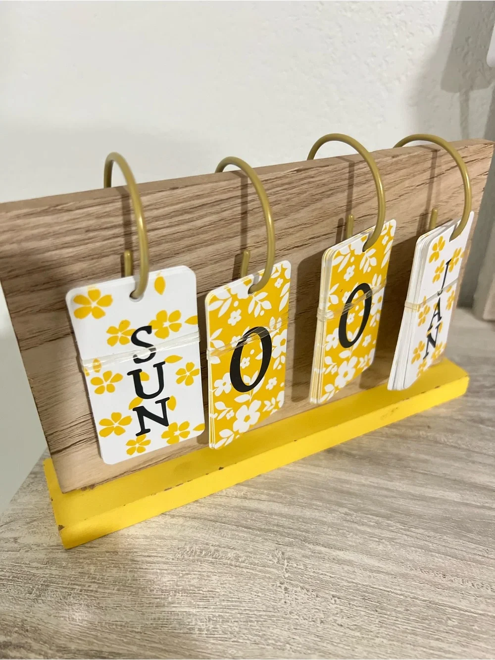 N/A bright yellow